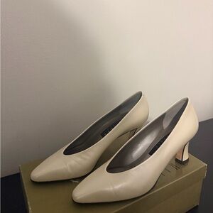 Vaneli Elegant Cream Women's Heels